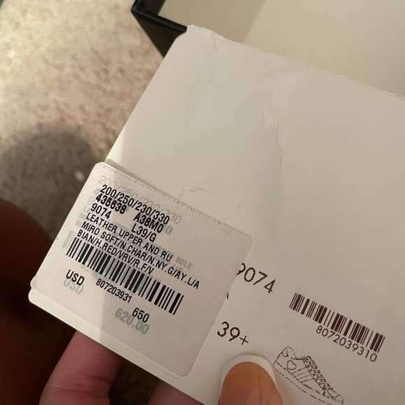 Gucci shoes 7.5/10 condition - Picture 4 of 4